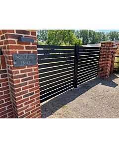 The Ruby - Aluminium Driveway Gates in Black